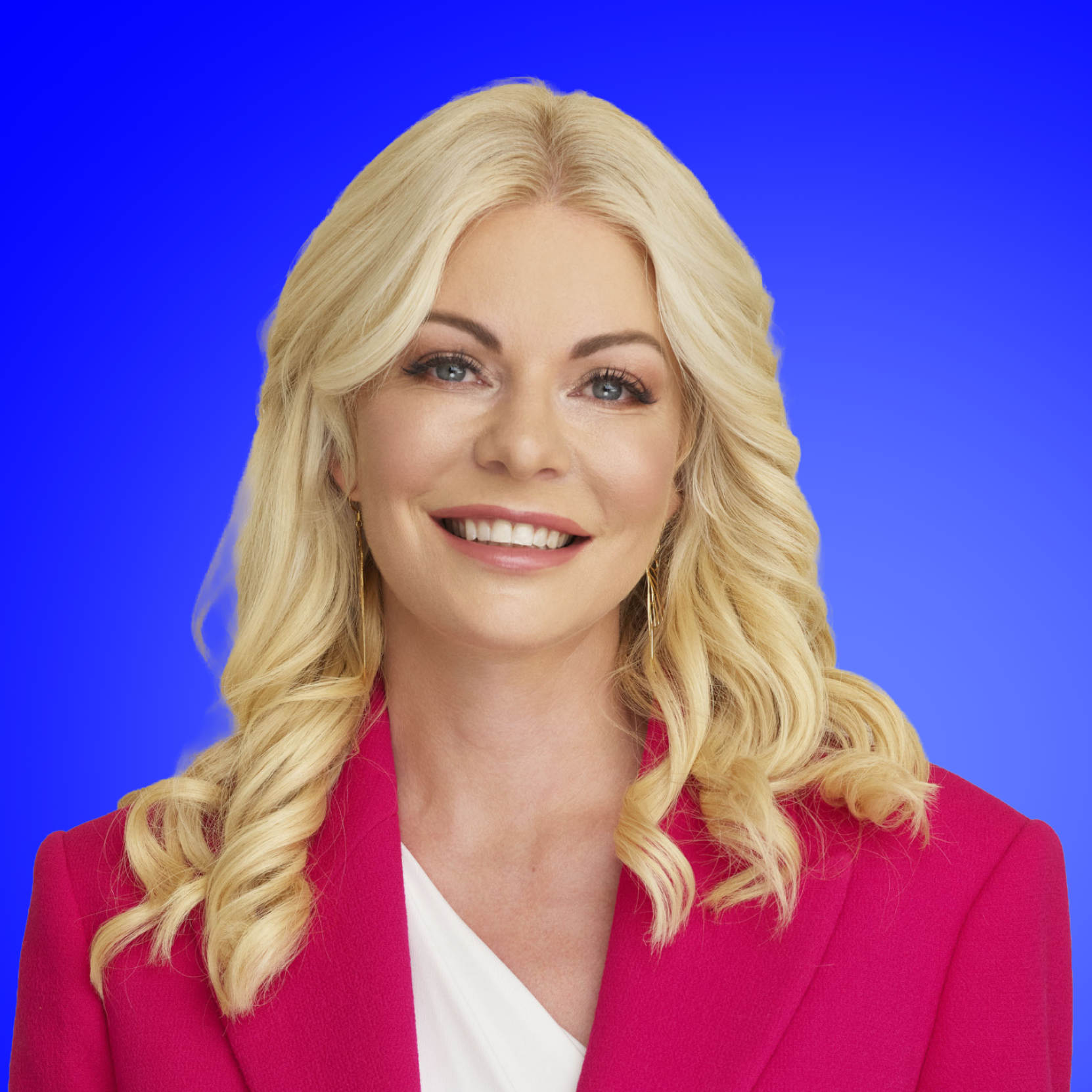 Nicole Sahin Headshot